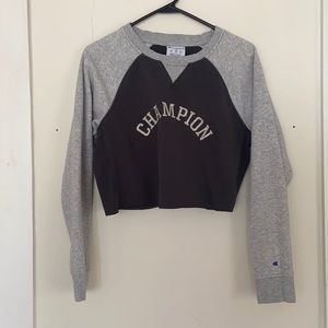 Women’s Cropped Crewneck Sweatshirt